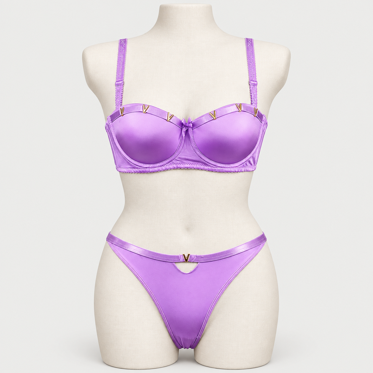 Premium Soft Thin Pad Bra Set with V-Buckle – Elegant & Comfortable